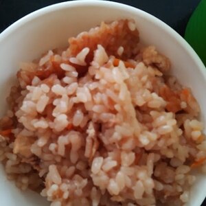 ツナの缶詰で作る、炊き込みご飯♪